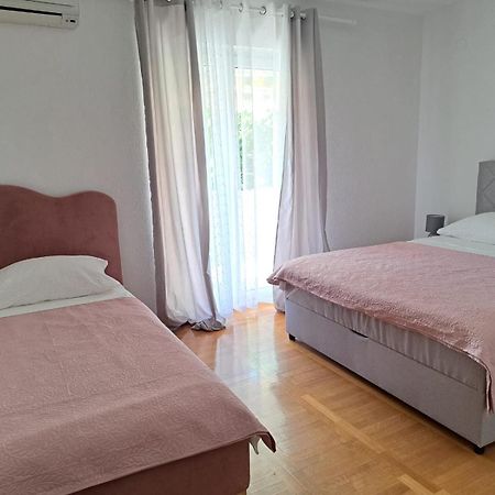 Apartments Tily Trogir Eksteriør bilde