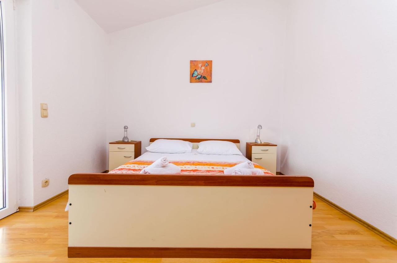 Apartments Tily Trogir Eksteriør bilde