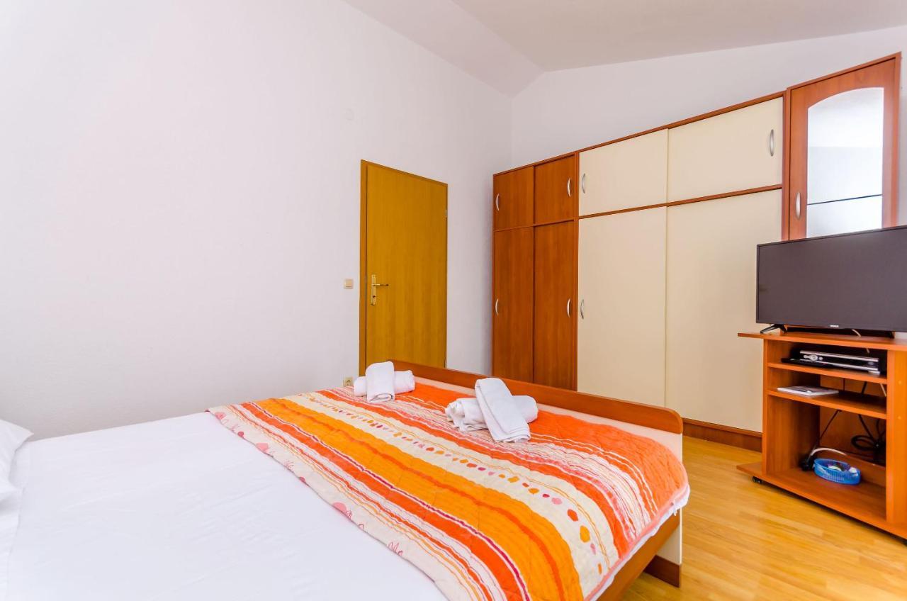 Apartments Tily Trogir Eksteriør bilde